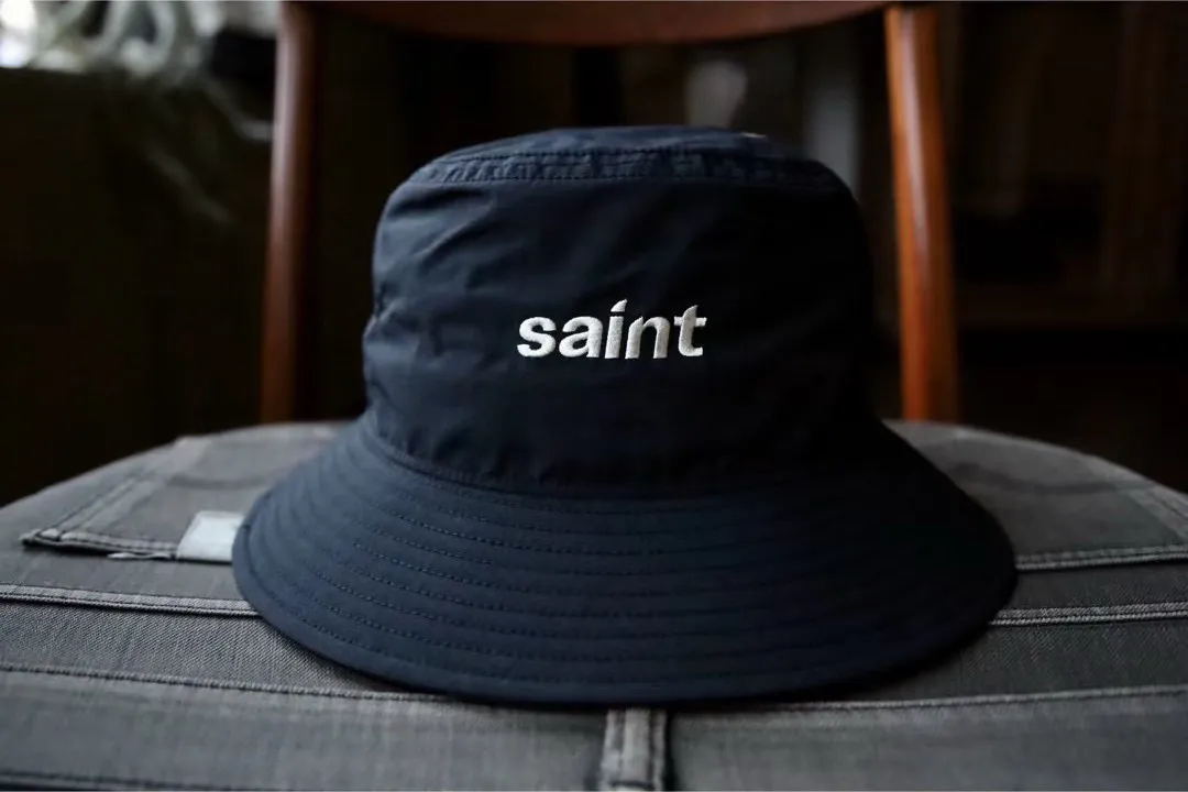 P78💰 SAINT official website 25SS new classic embroidered letter small label fisherman hat color: black milky white